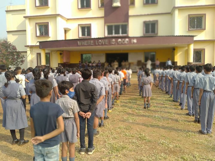 Morning assembly on the school ground